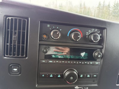 2024 GMC Savana Cargo 2500 Work Van