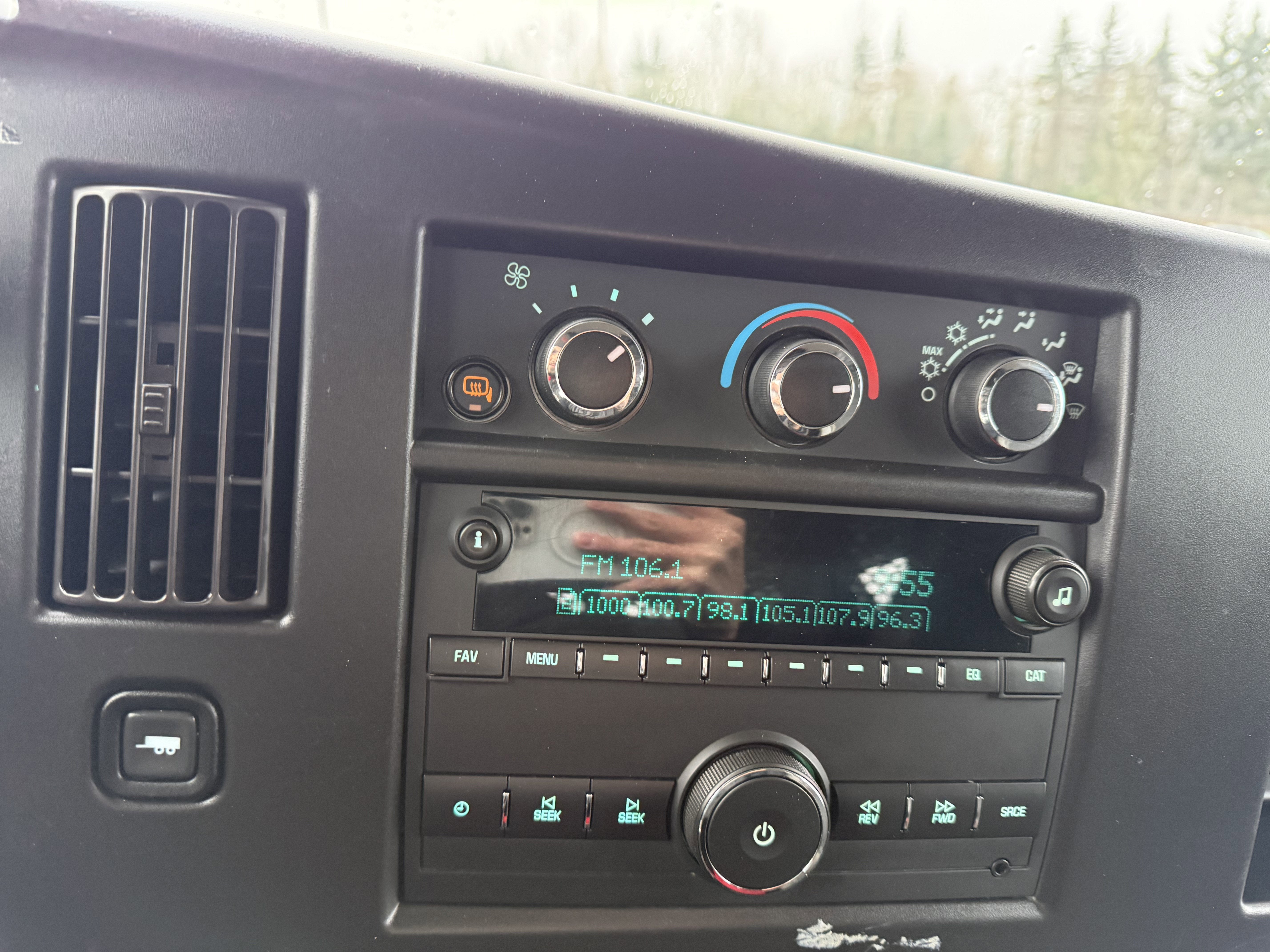 2024 GMC Savana Cargo 2500 Work Van