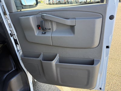 2024 GMC Savana Cargo 2500 Work Van