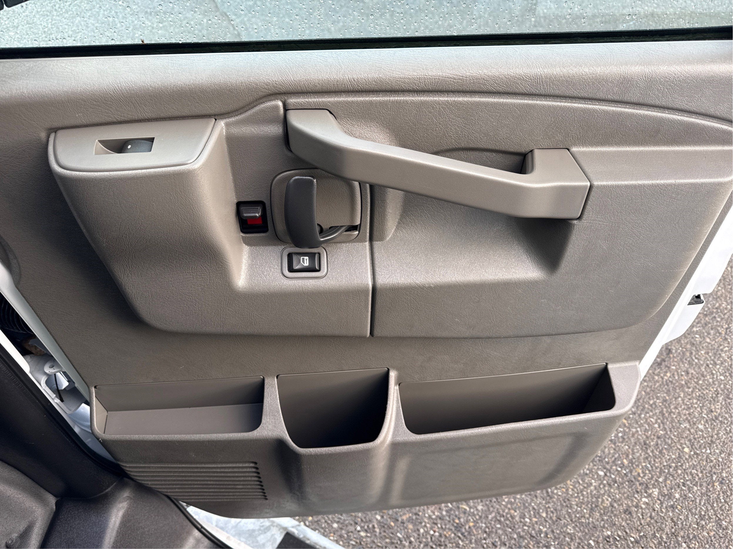 2024 GMC Savana Cargo 2500 Work Van