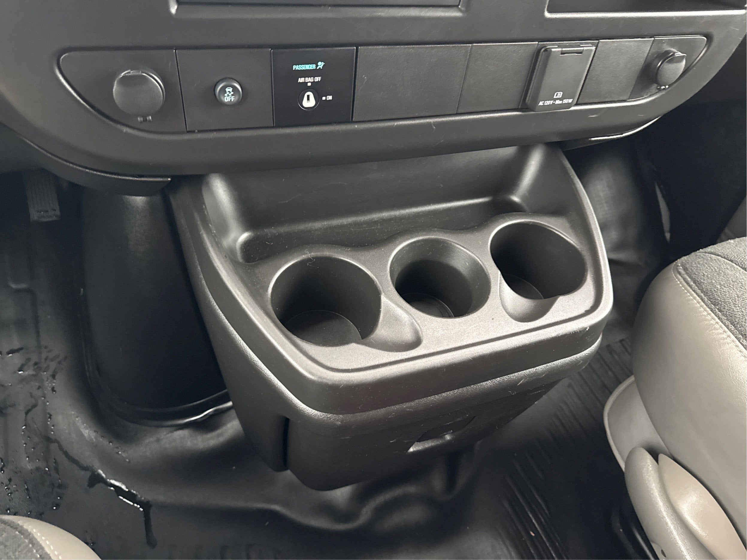 2024 GMC Savana Cargo 2500 Work Van