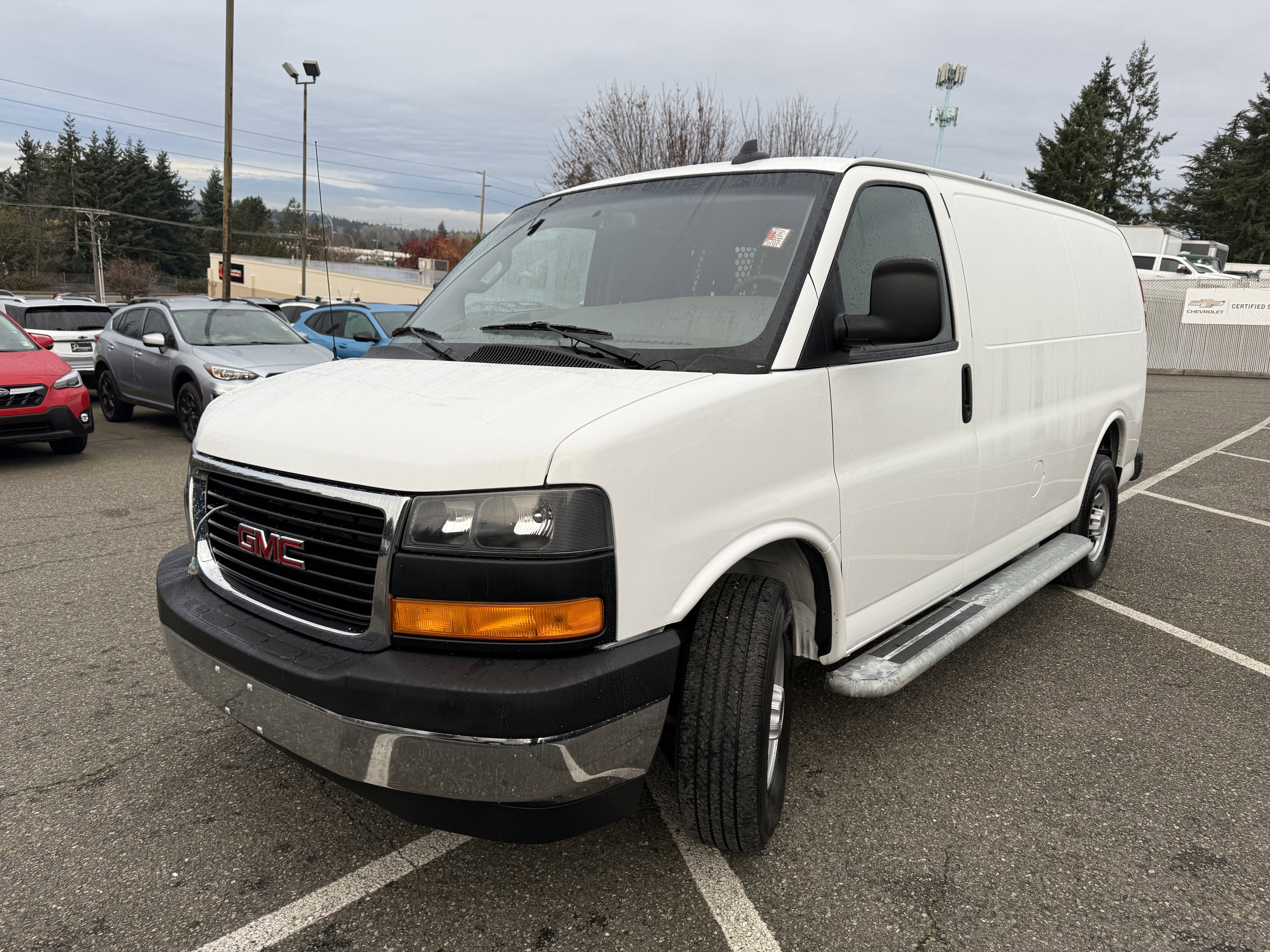 2023 GMC Savana Cargo 2500 Work Van