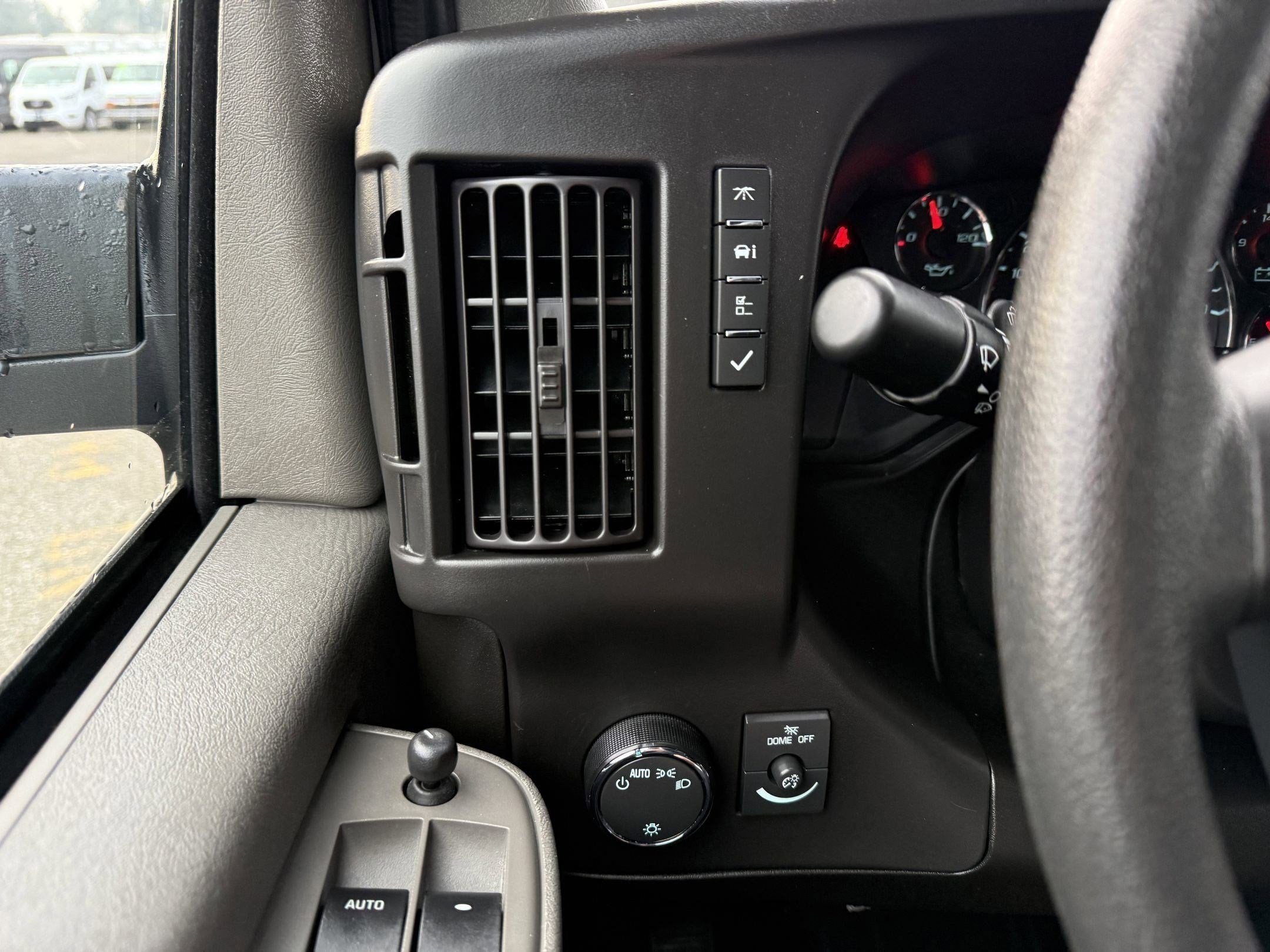 2024 GMC Savana Cargo 2500 Work Van