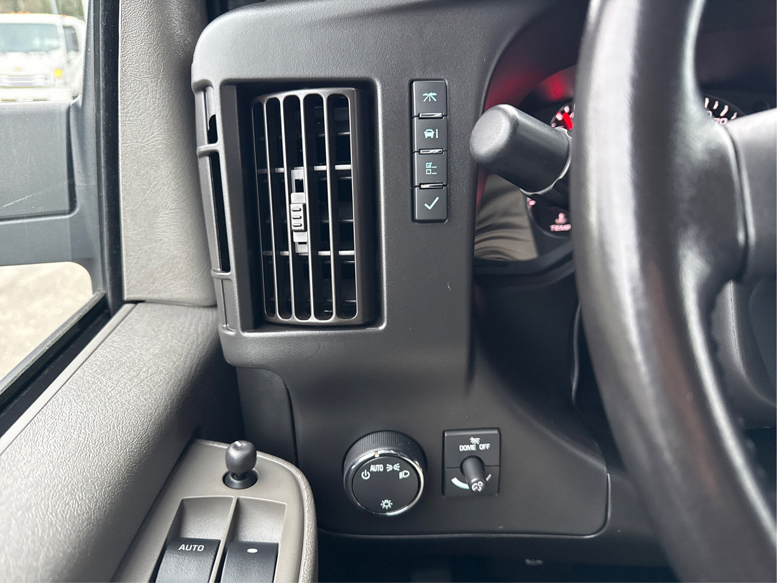 2020 GMC Savana Cargo 3500 RWD 3500 135"