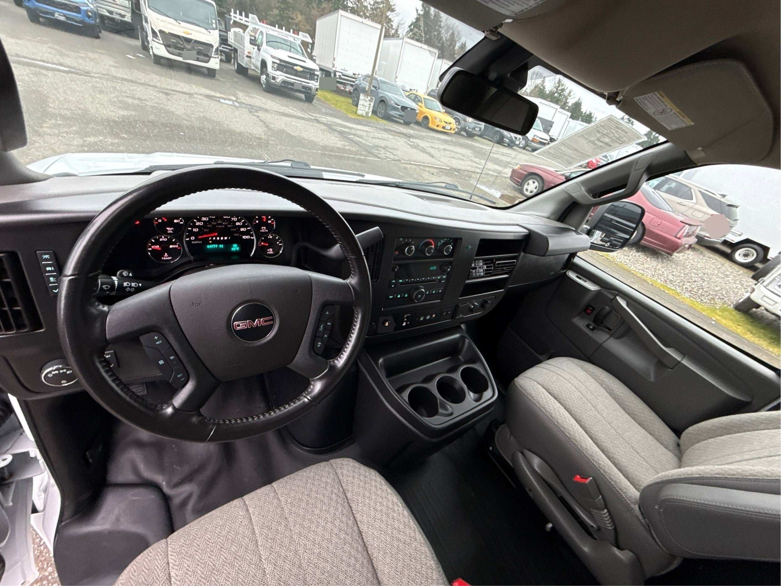 2020 GMC Savana Cargo 3500 RWD 3500 135"