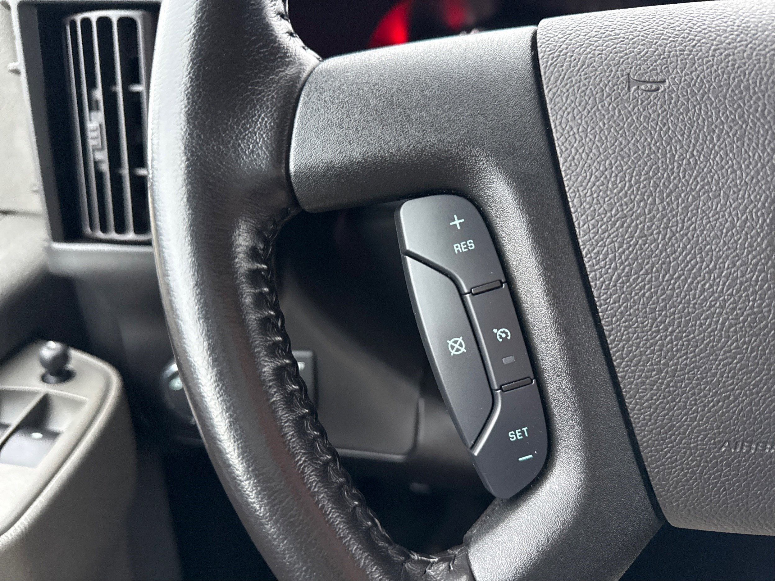 2020 GMC Savana Cargo 3500 RWD 3500 135"