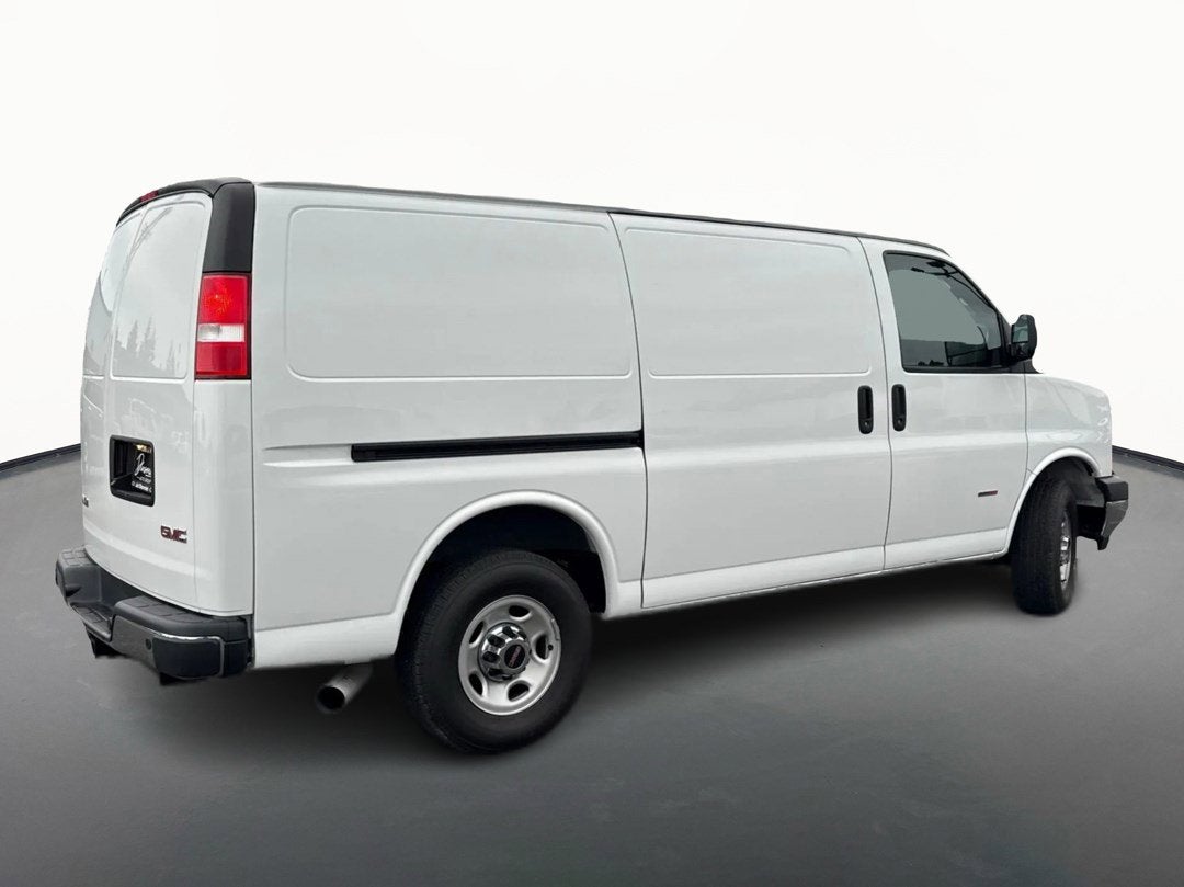 2020 GMC Savana Cargo 3500 RWD 3500 135"