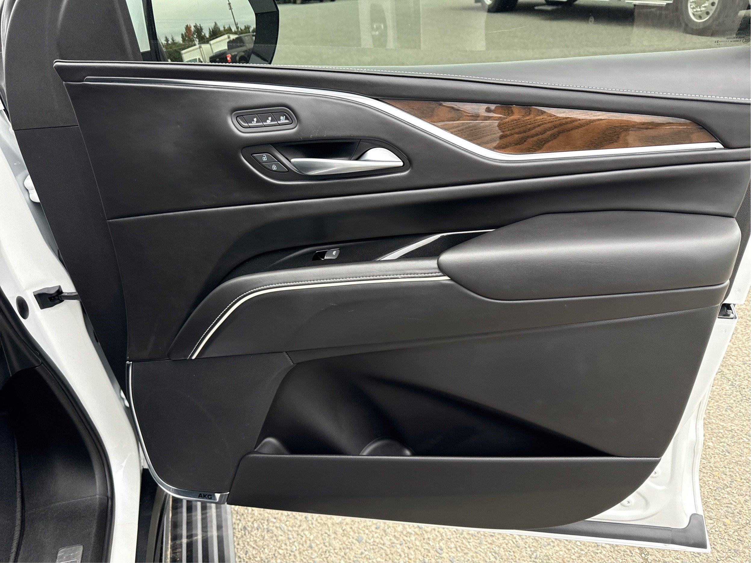 2023 Cadillac Escalade 4WD Sport Platinum