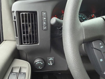 2024 Chevrolet Express Cutaway 3500 1WT