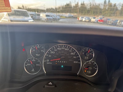 2025 Chevrolet Express Cutaway 3500 1WT