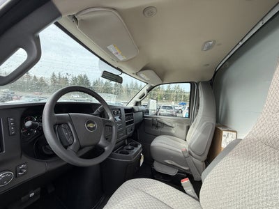 2024 Chevrolet Express Cutaway 3500 1WT