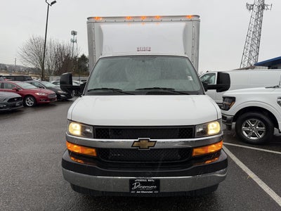 2025 Chevrolet Express Cutaway 3500 1WT