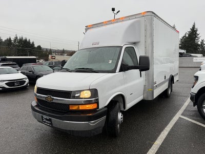 2025 Chevrolet Express Cutaway 3500 1WT