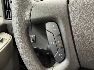 2024 Chevrolet Express Cutaway 4500 2WT
