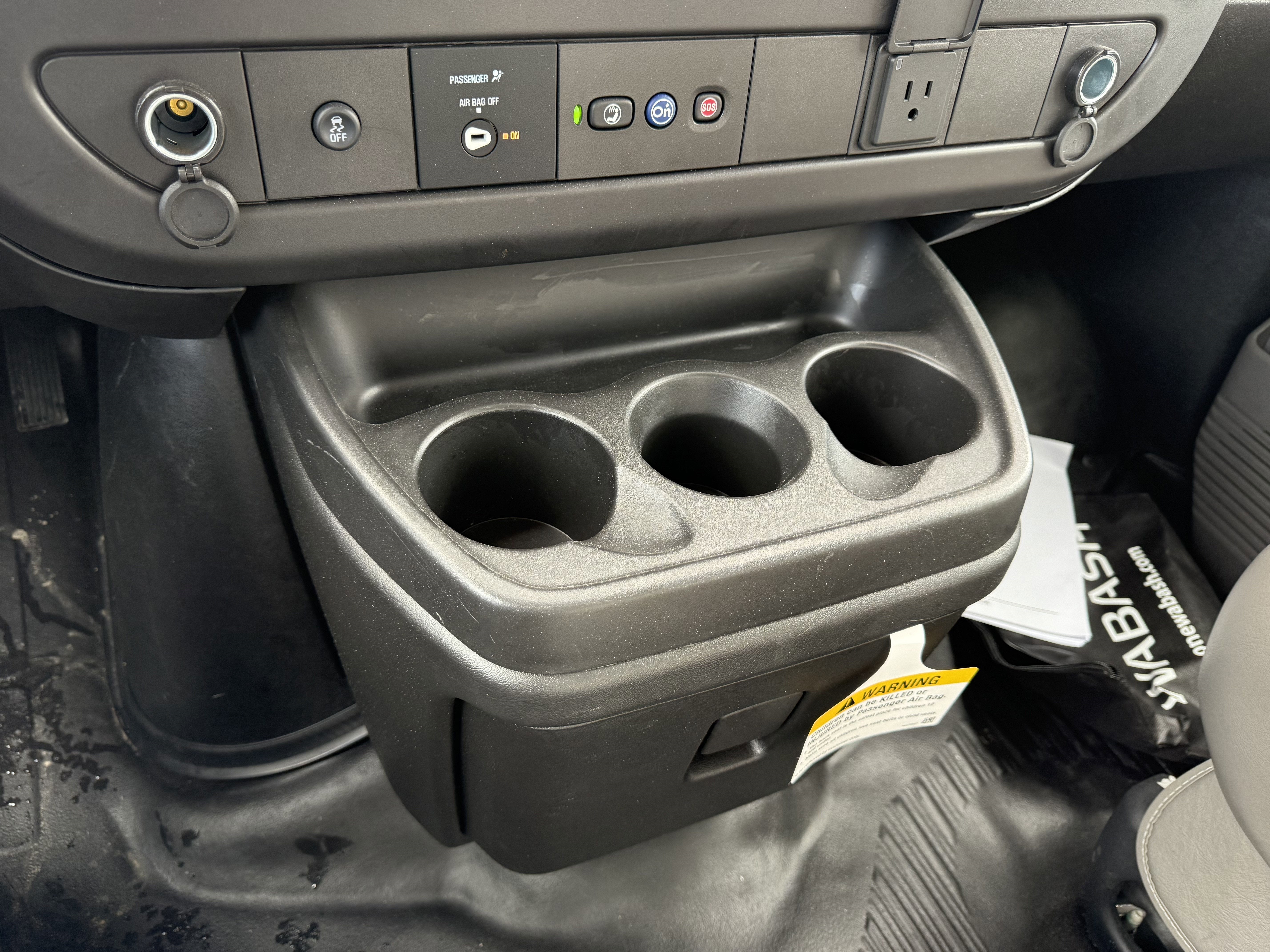 2024 Chevrolet Express Cutaway 4500 2WT