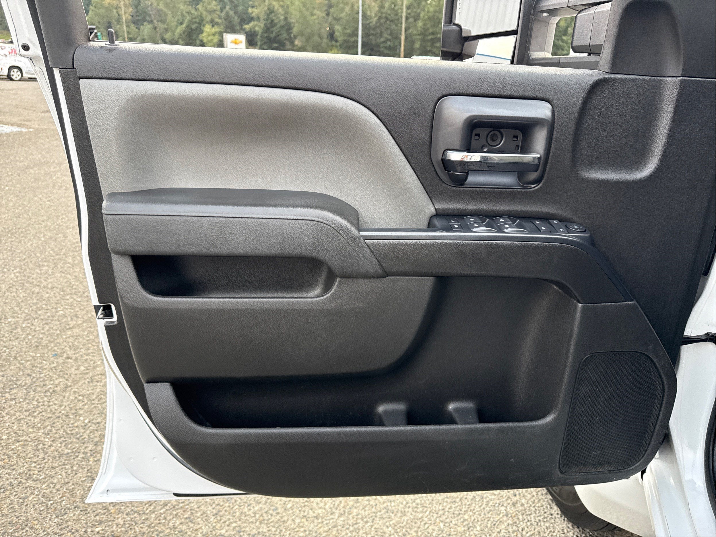 2022 Chevrolet Silverado 5500 HD Work Truck
