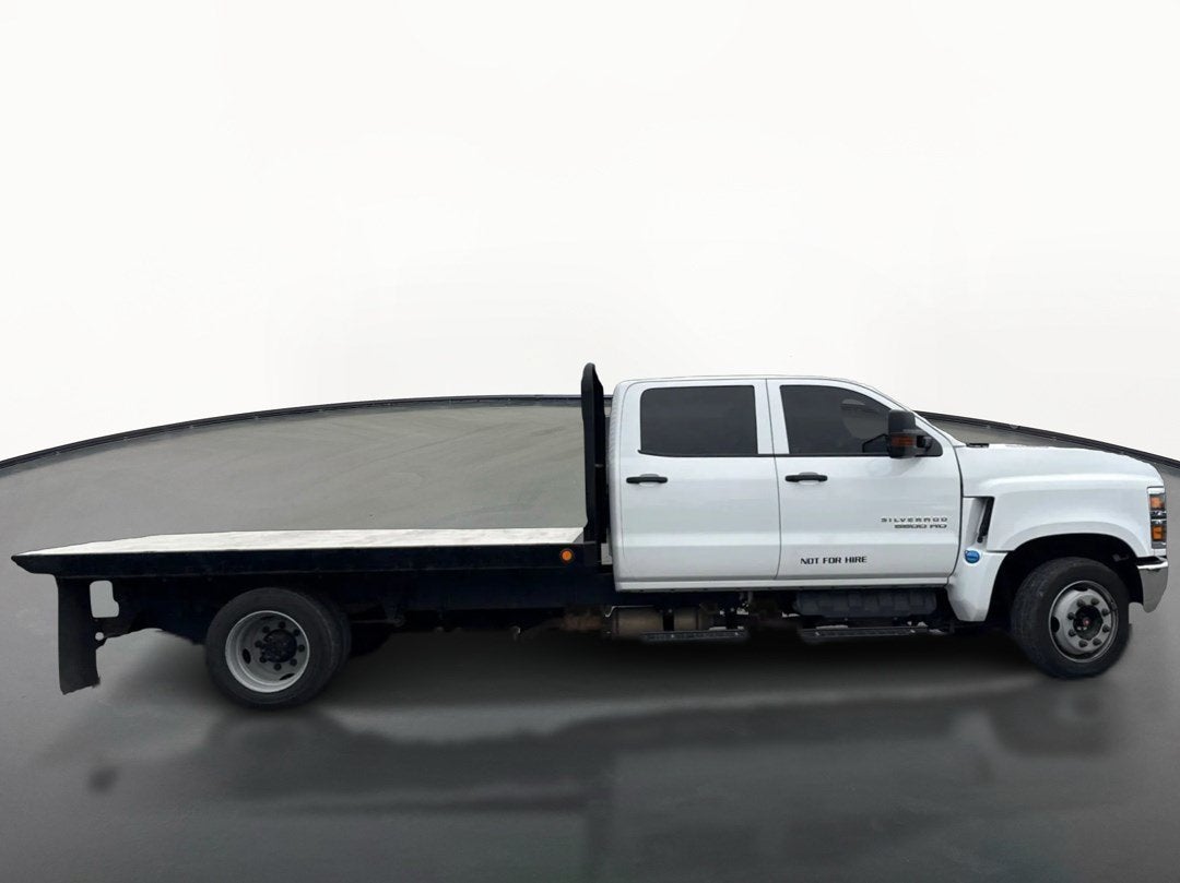 2022 Chevrolet Silverado 5500 HD Work Truck
