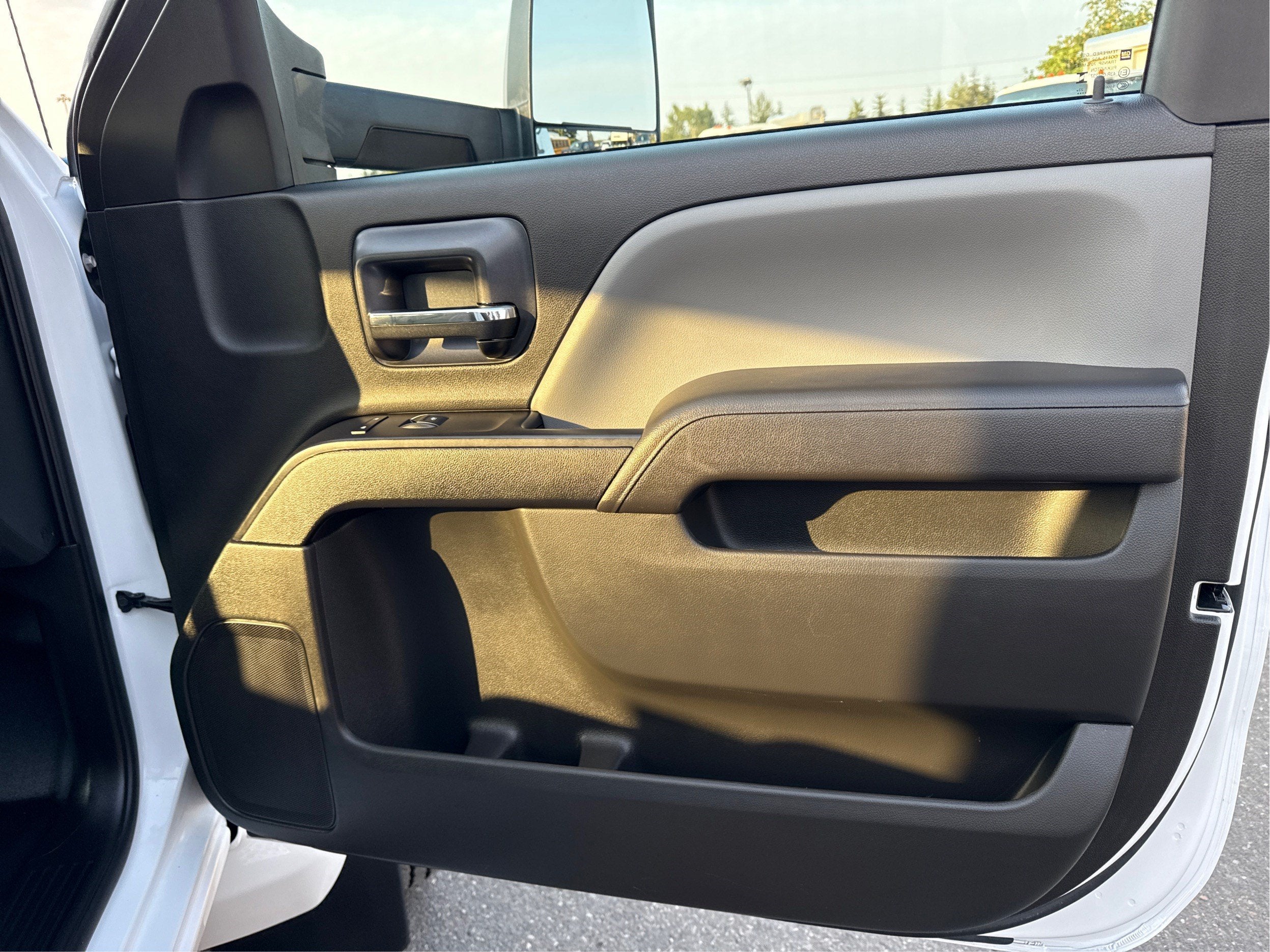2024 Chevrolet Silverado 6500 HD Work Truck