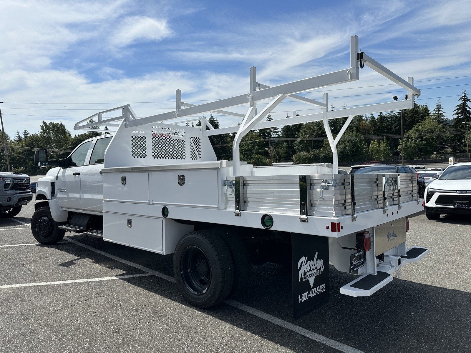 2024 Chevrolet Silverado 5500 HD Work Truck