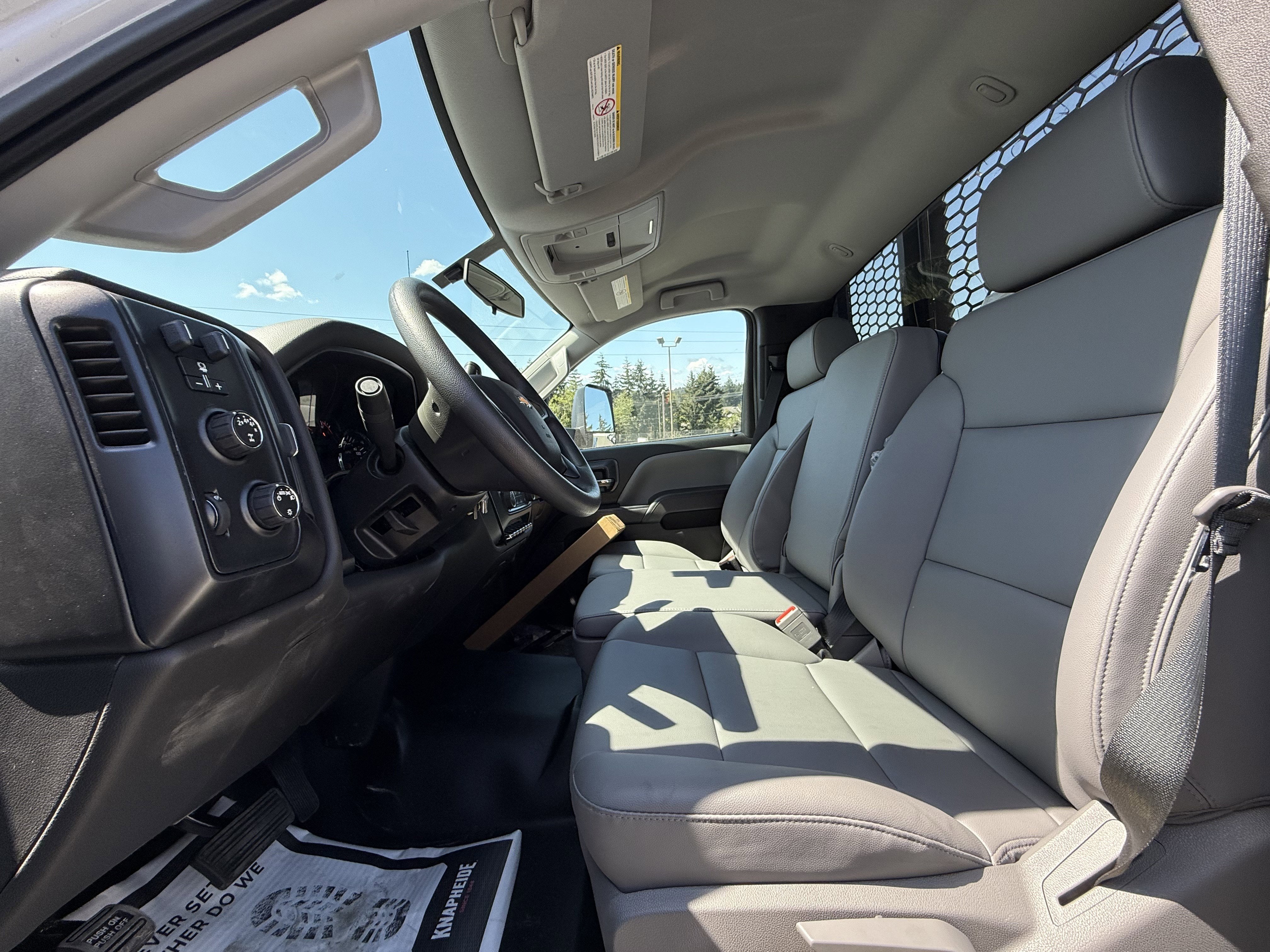 2024 Chevrolet Silverado 5500 HD Work Truck