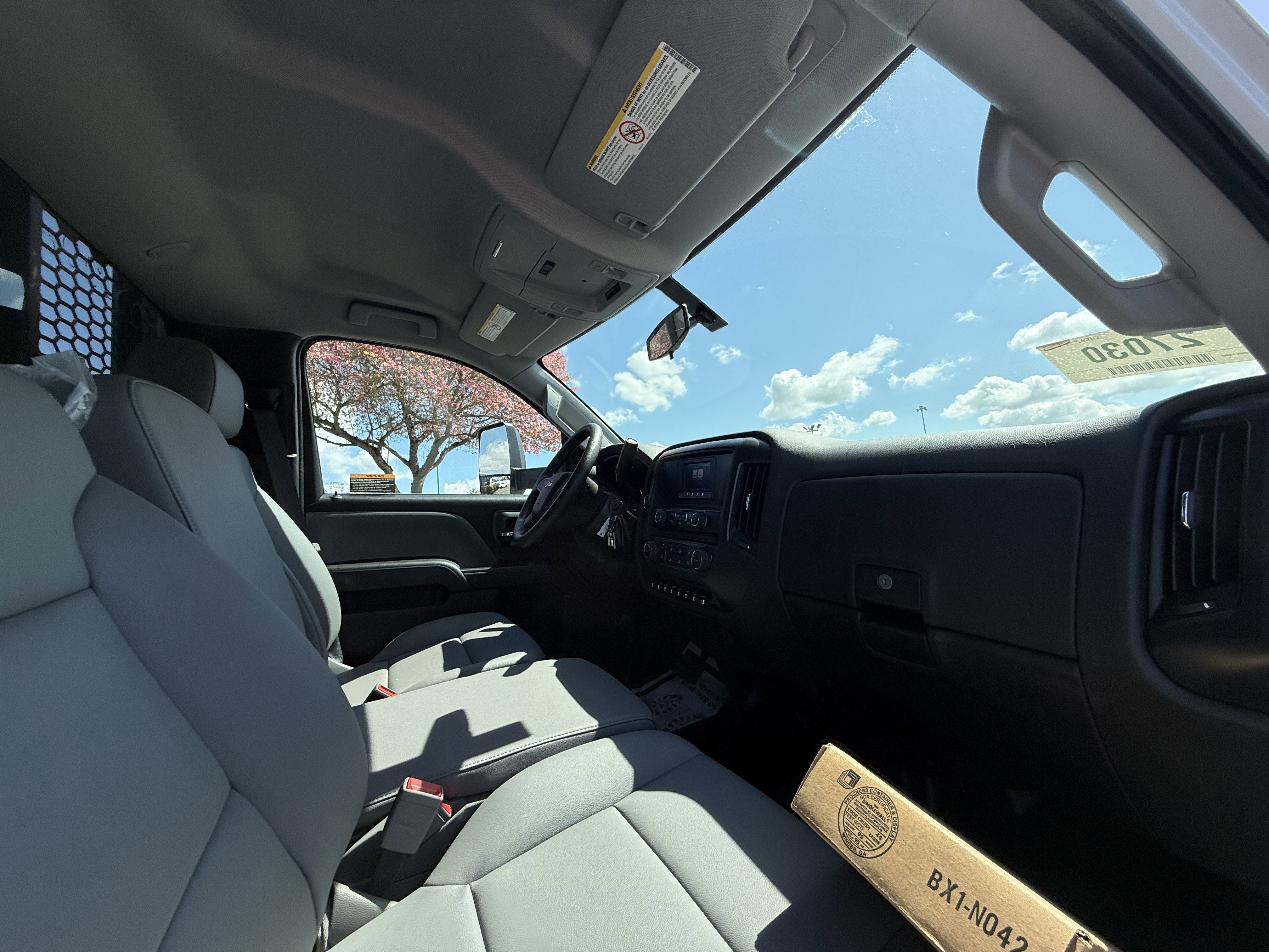 2024 Chevrolet Silverado 5500 HD Work Truck