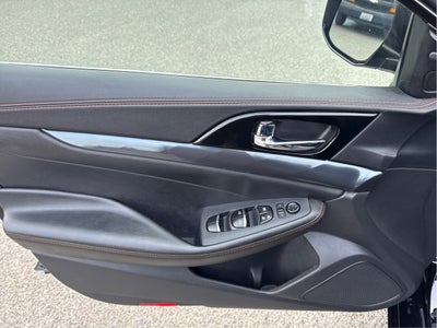 2020 Nissan Maxima SR