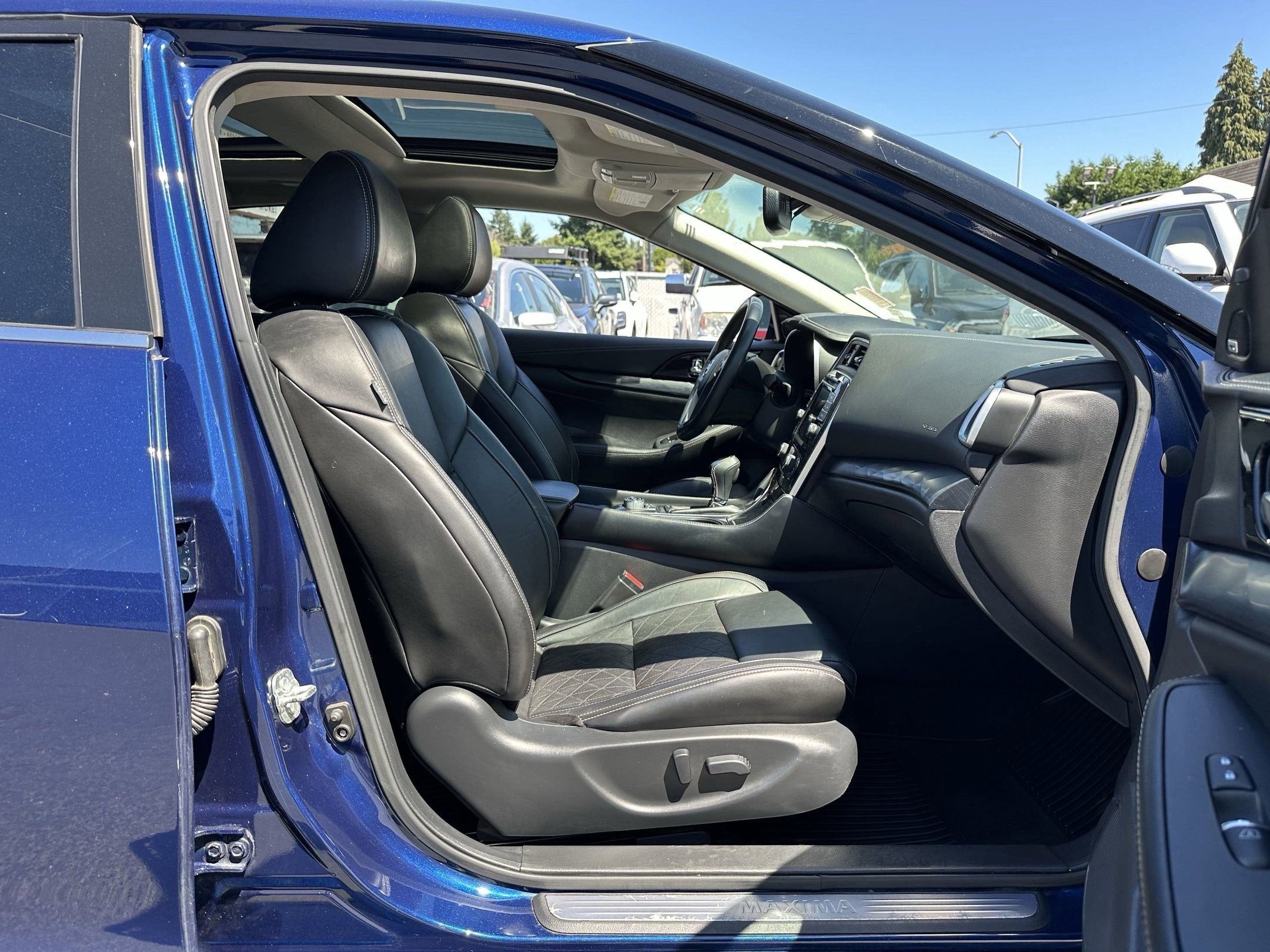 2020 Nissan Maxima Platinum