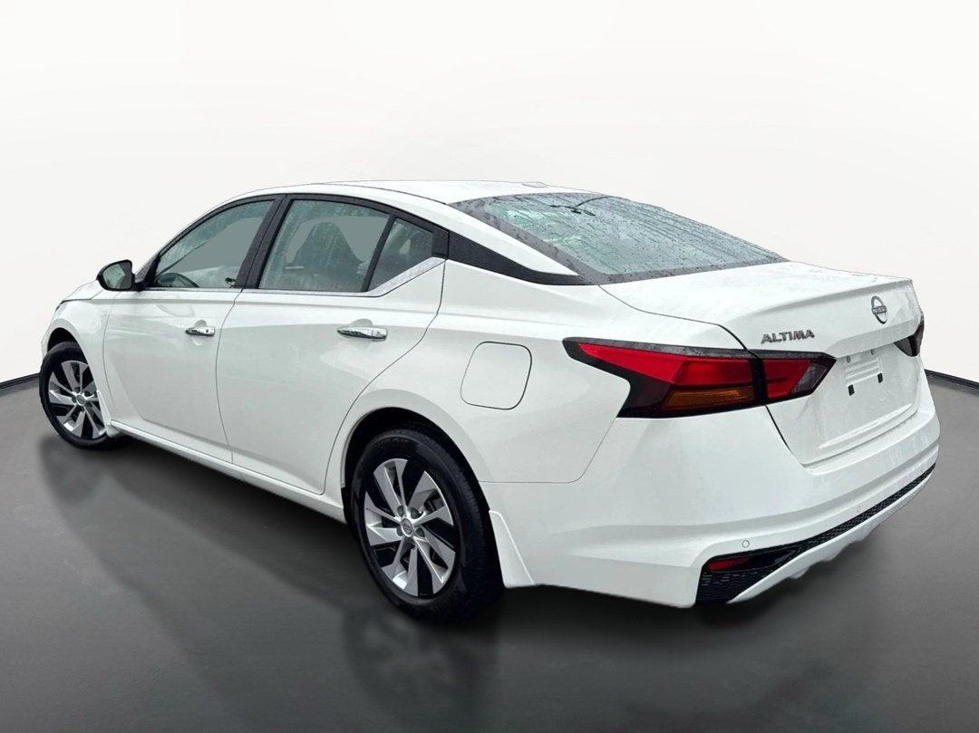 2025 Nissan Altima S FWD