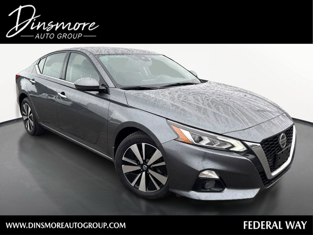 2020 Nissan Altima's photo