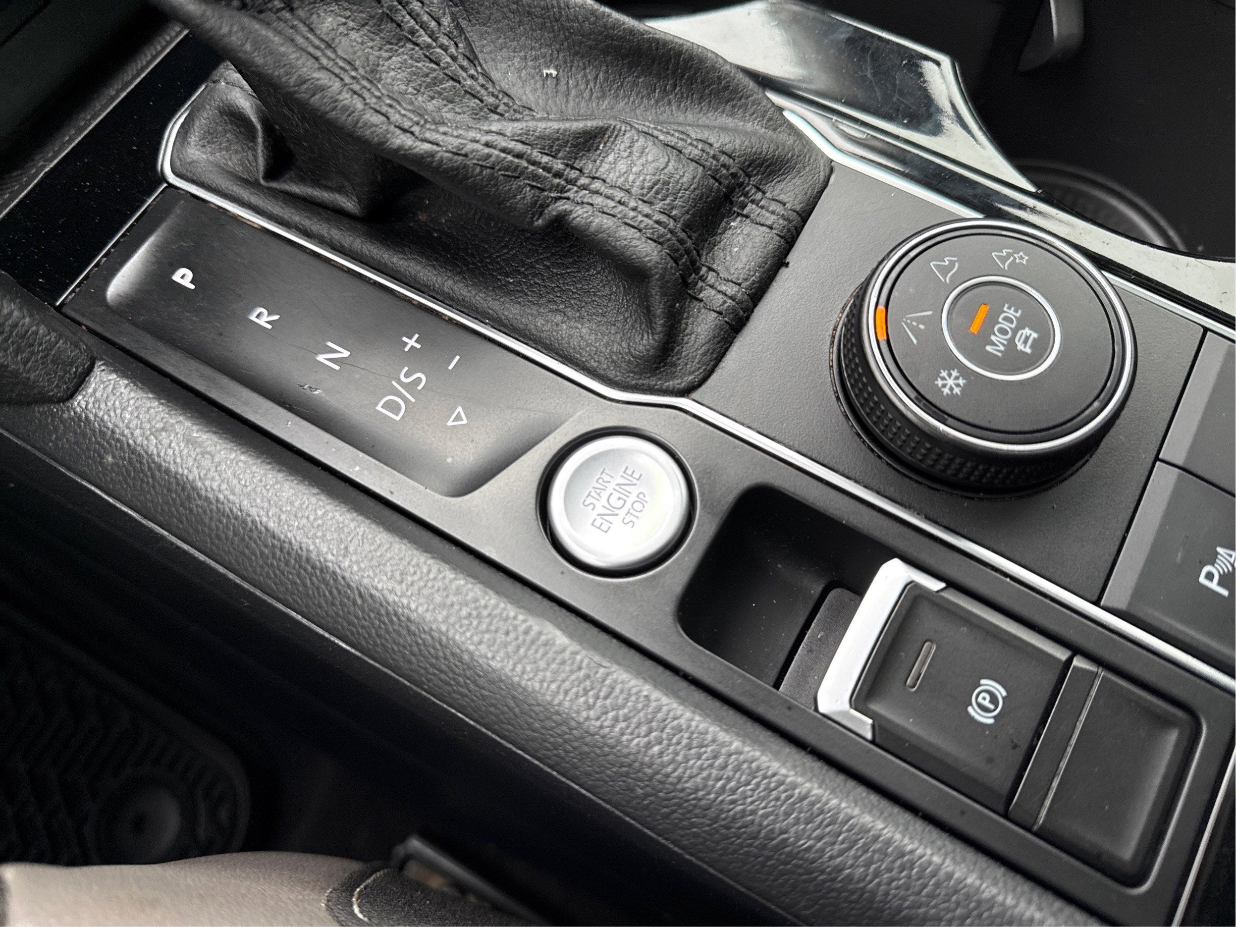 2021 Volkswagen Atlas 2.0T SEL