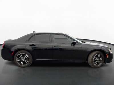 2017 Chrysler 300 300S AWD