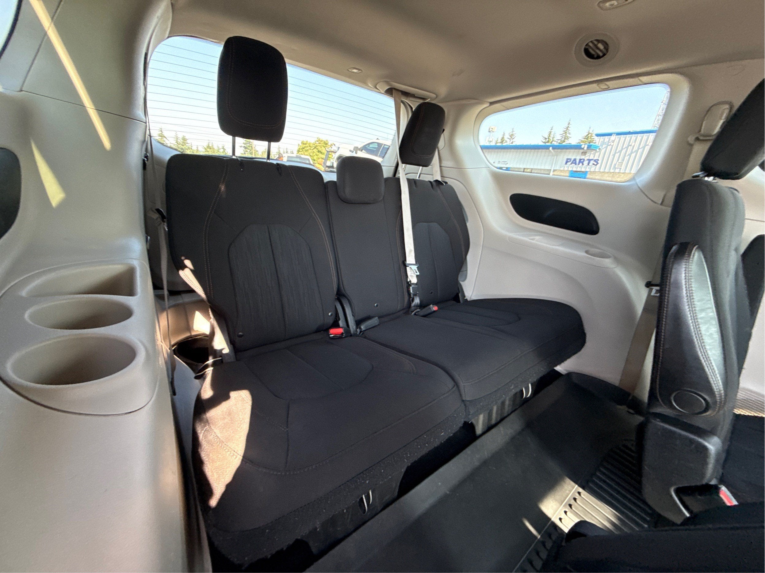 2020 Chrysler Pacifica Touring