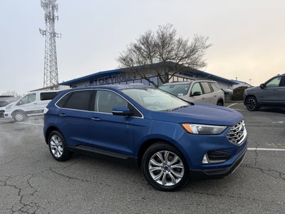 2022 Ford Edge Titanium