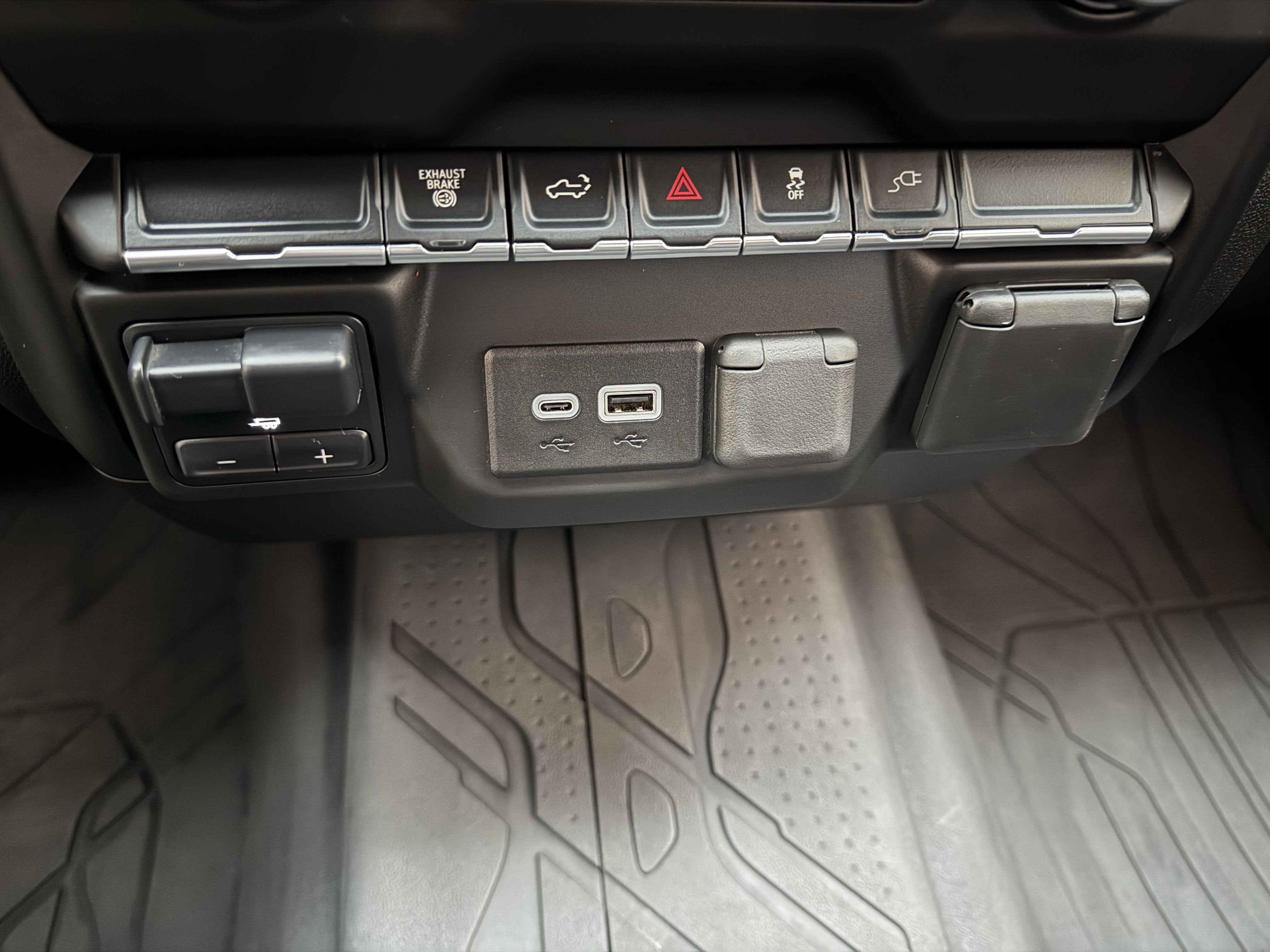 2023 Chevrolet Silverado 2500 HD Custom