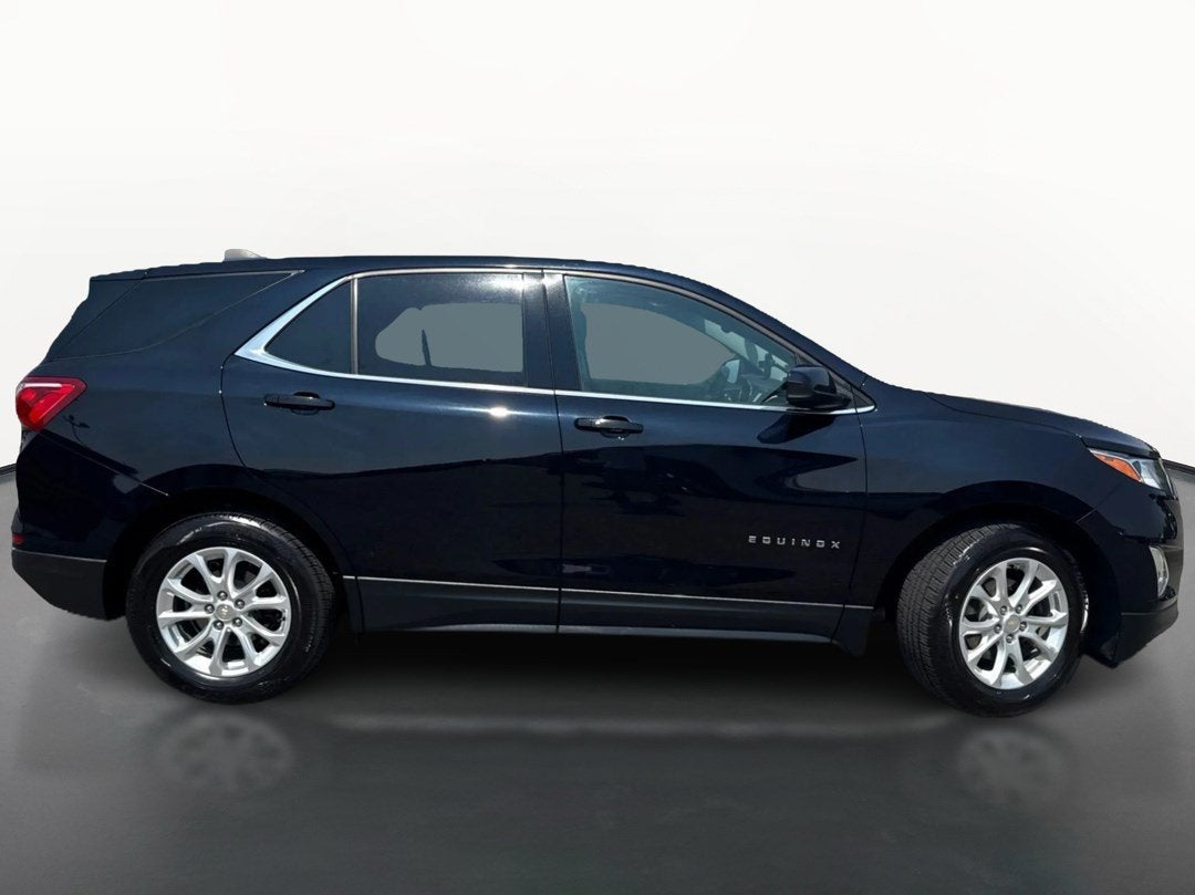 Used 2020 Chevrolet Equinox LT with VIN 2GNAXKEV3L6173031 for sale in Federal Way, WA