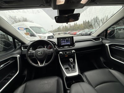 2022 Toyota RAV4 XLE Premium