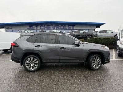 2022 Toyota RAV4 XLE Premium