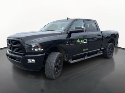 2017 RAM 3500 Big Horn Crew Cab 4x4 6'4" Box