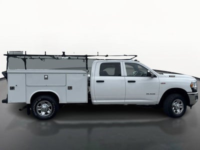 2022 RAM 3500 Tradesman Crew Cab 4x4 8' Box
