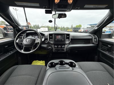 2022 RAM 3500 Tradesman Crew Cab 4x4 8' Box
