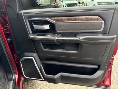2021 RAM 3500 Laramie Crew Cab 4x4 8' Box
