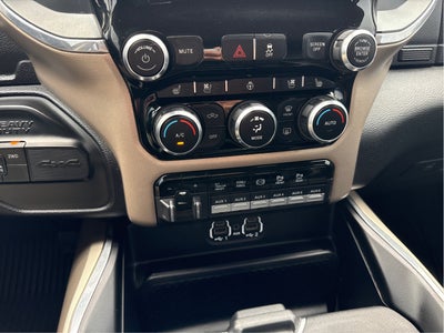 2021 RAM 3500 Laramie Crew Cab 4x4 8' Box
