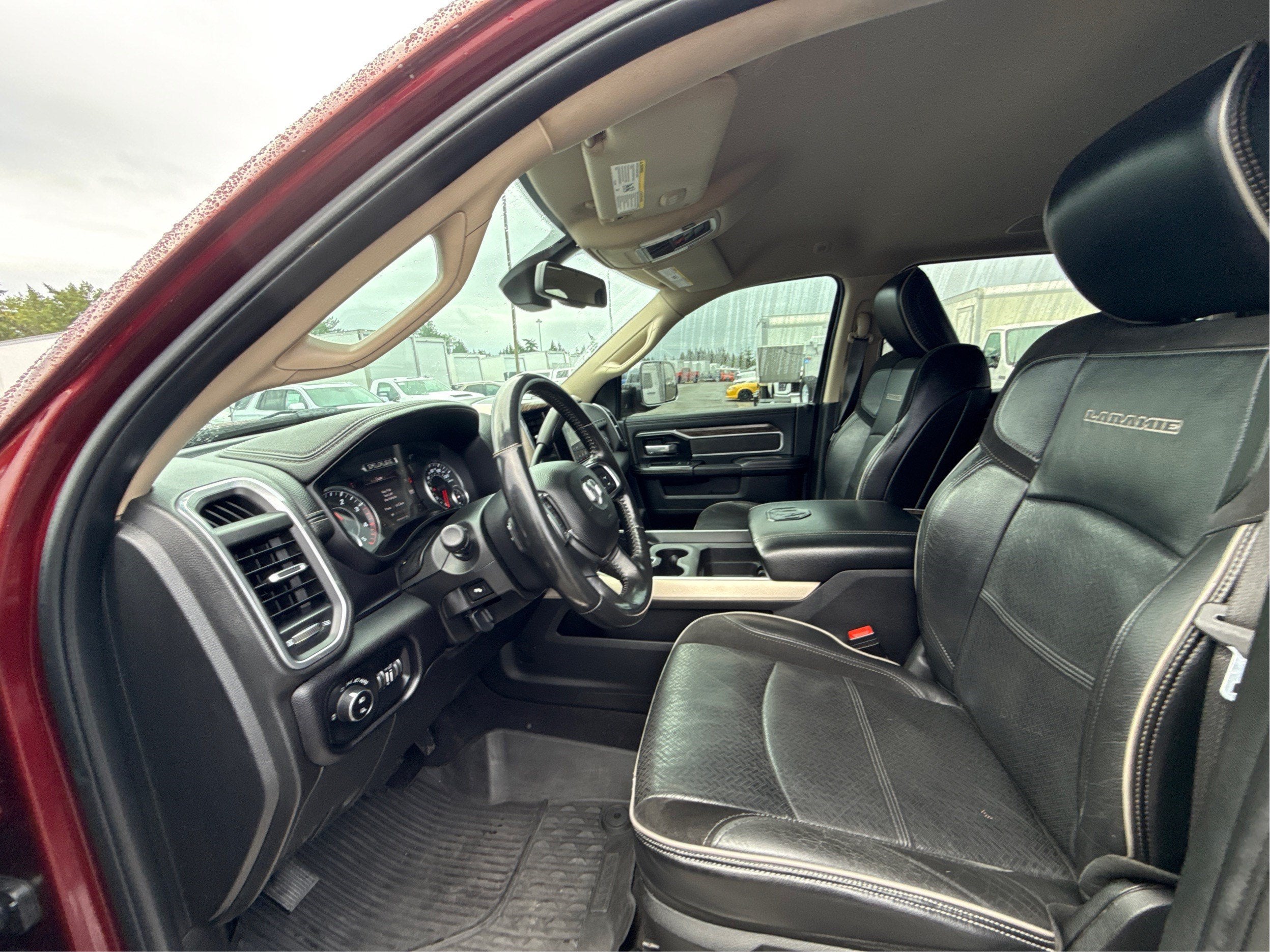 2021 RAM 3500 Laramie Crew Cab 4x4 8' Box