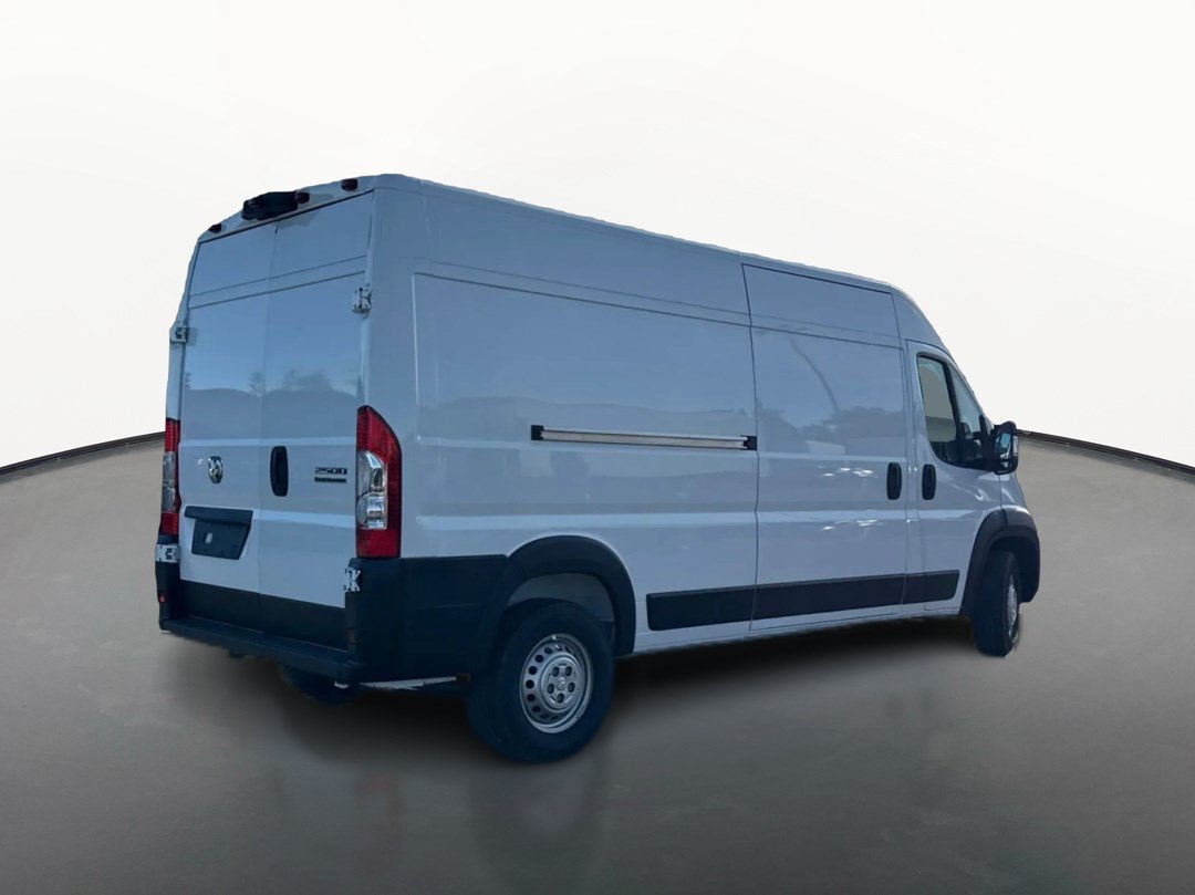 2026 RAM ProMaster Cargo Van Tradesman