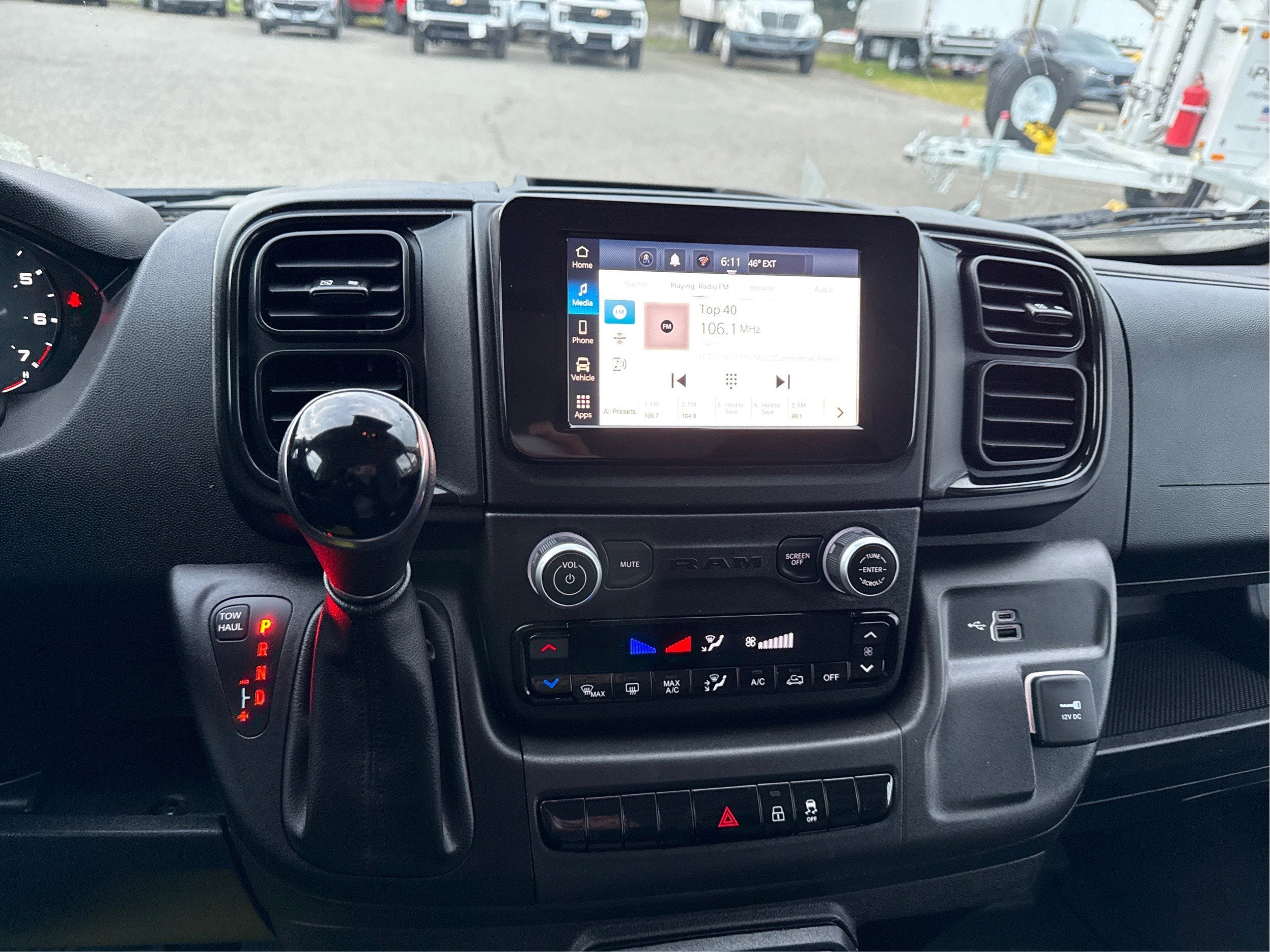 2022 RAM ProMaster Cargo Van 2500 LOW 136"