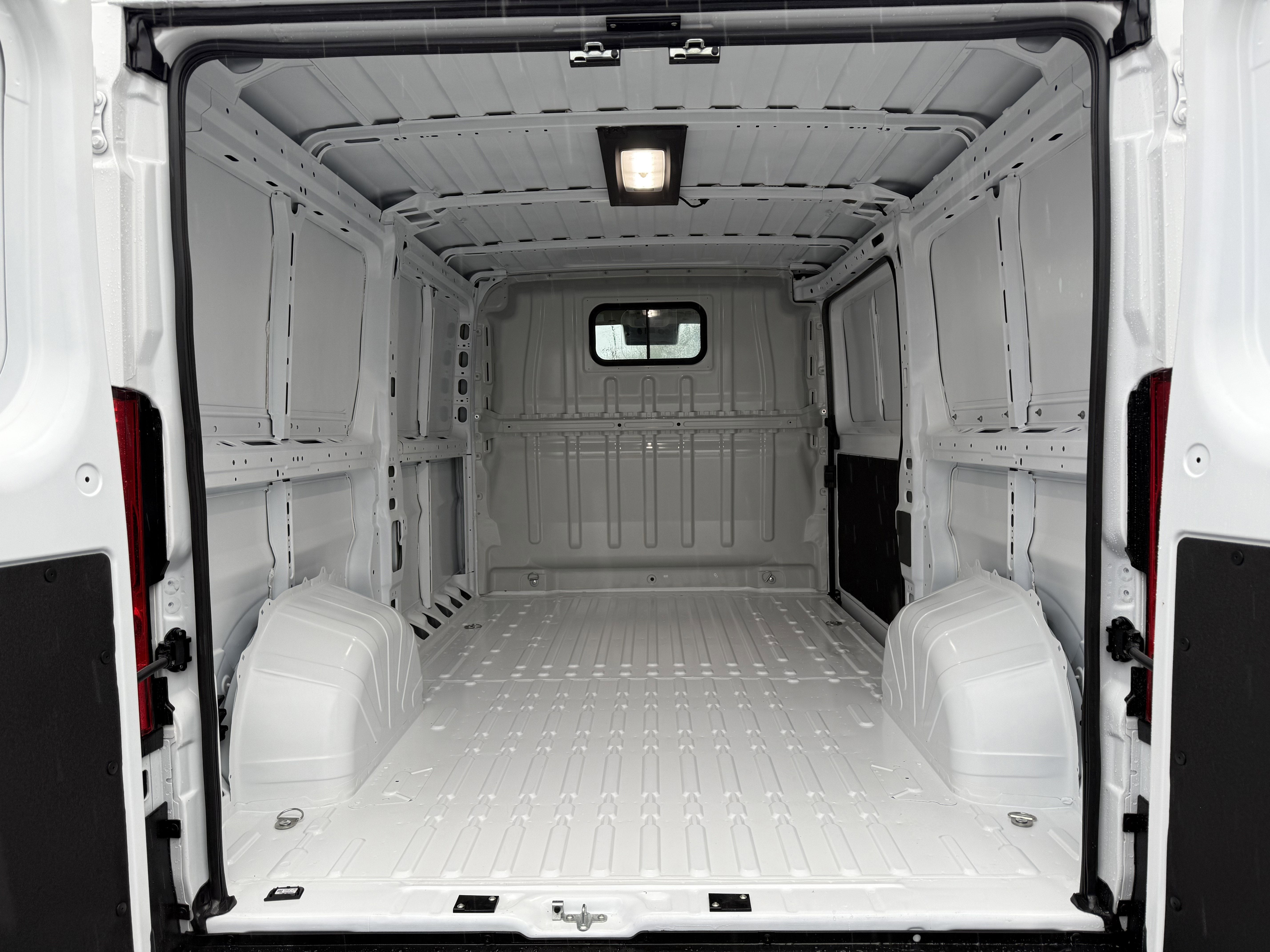 2024 RAM ProMaster 3500 Cargo Van Tradesman Low Roof 136" WB w/Pass Seat