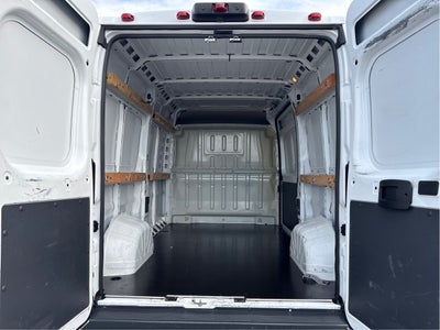 2018 RAM ProMaster Cargo Van 1500 HIGH RF 13