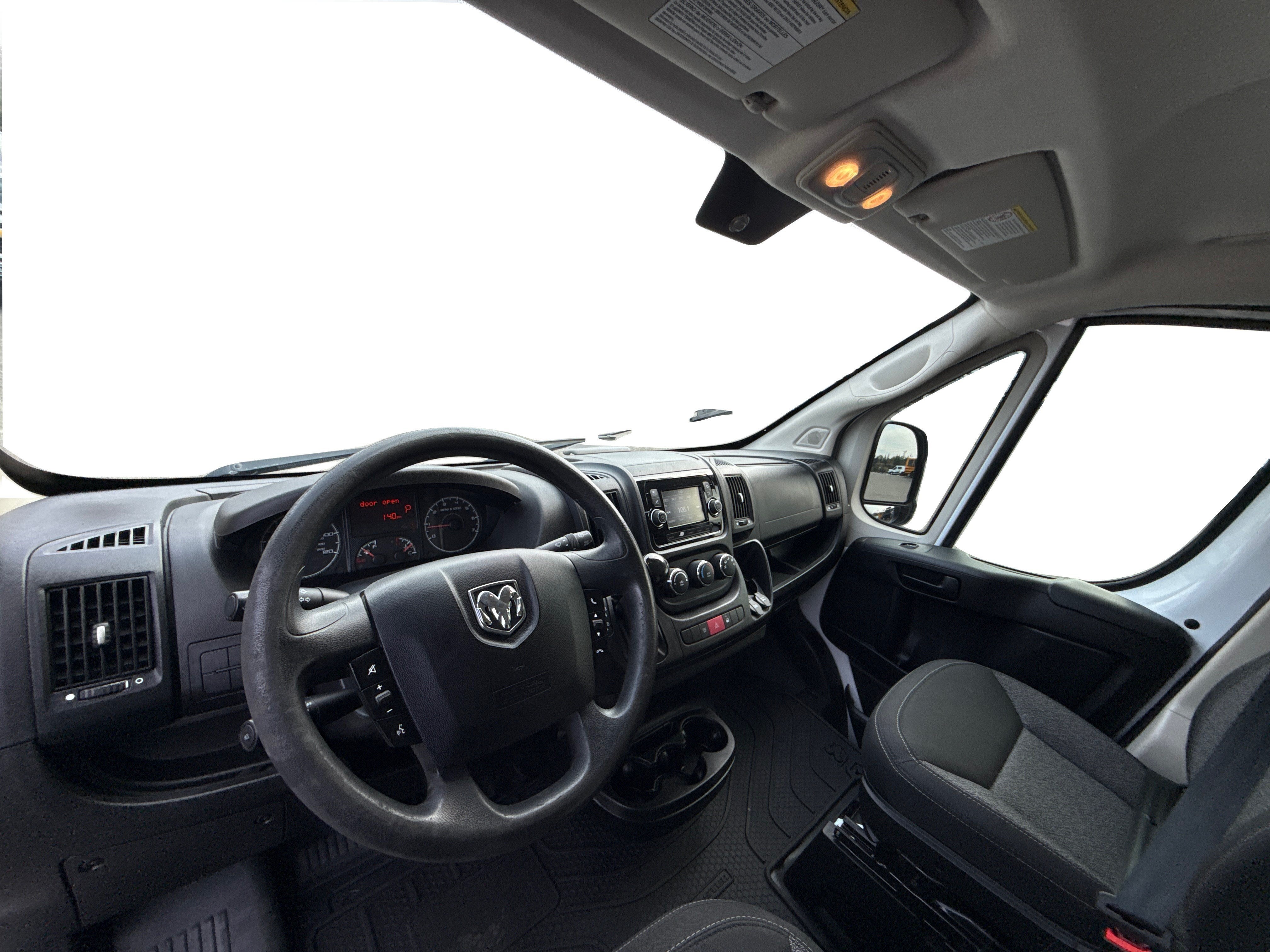 2018 RAM ProMaster Cargo Van 1500 HIGH RF 13