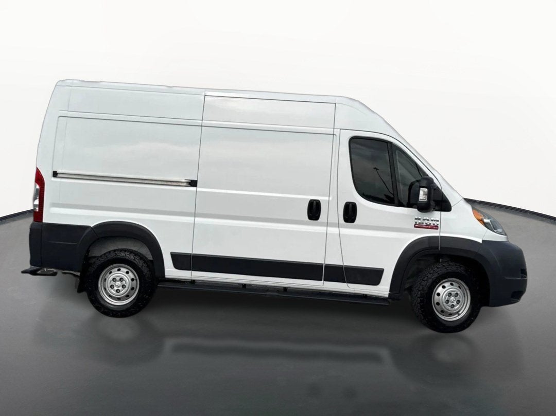 2018 RAM ProMaster Cargo Van 1500 HIGH RF 13
