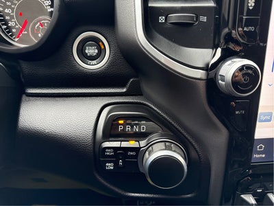 2024 RAM 2500 Big Horn Crew Cab 4x4 6'4" Box